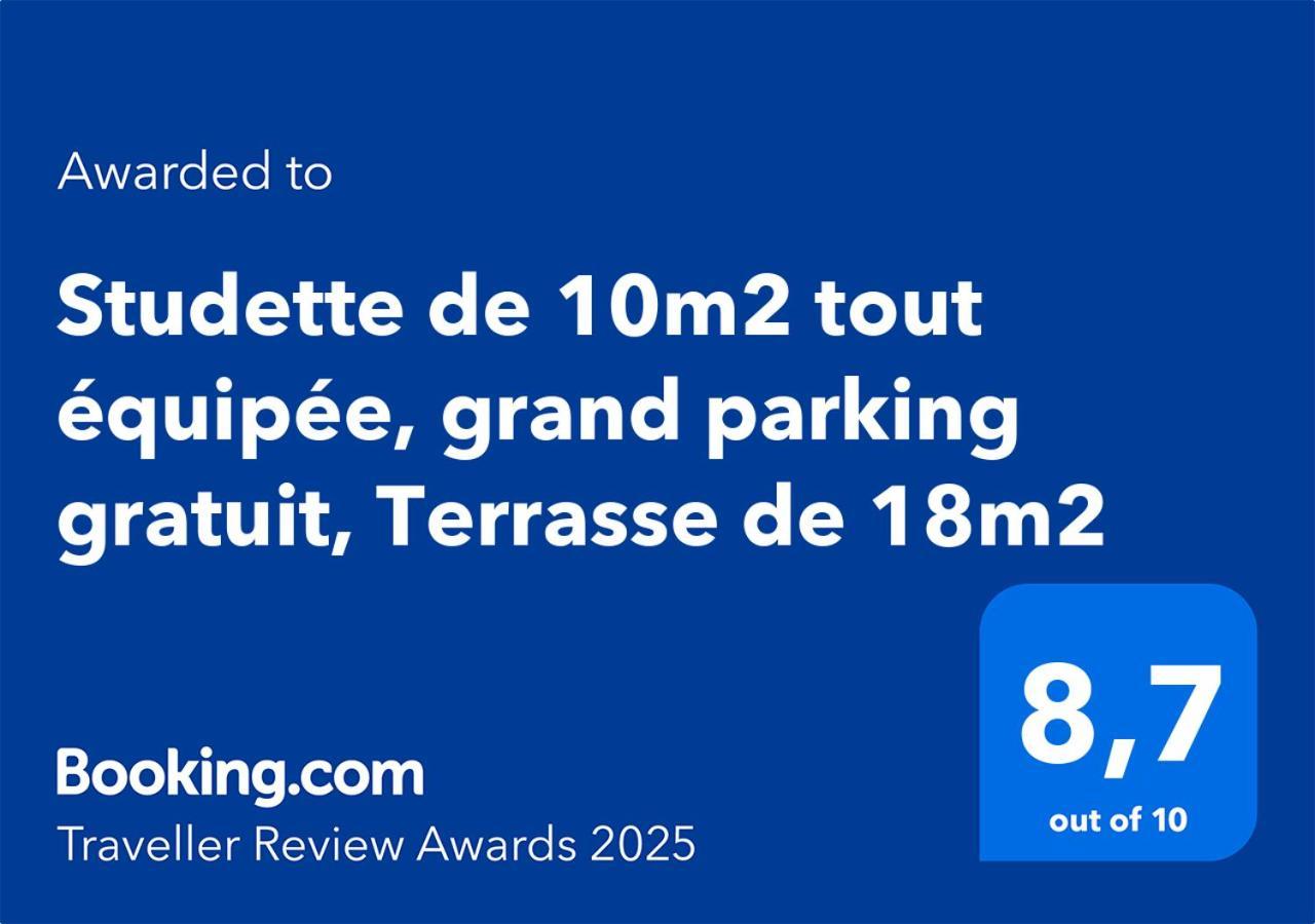 10m2, Terrasse 18m2 , Parking, Piscine Et Accueille Les Animaux * Quissac (Gard)